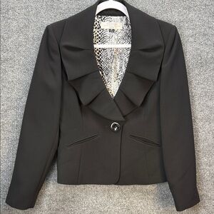 Tahari Black Ruffle Collar Single-Button Tailored Blazer Size 6P